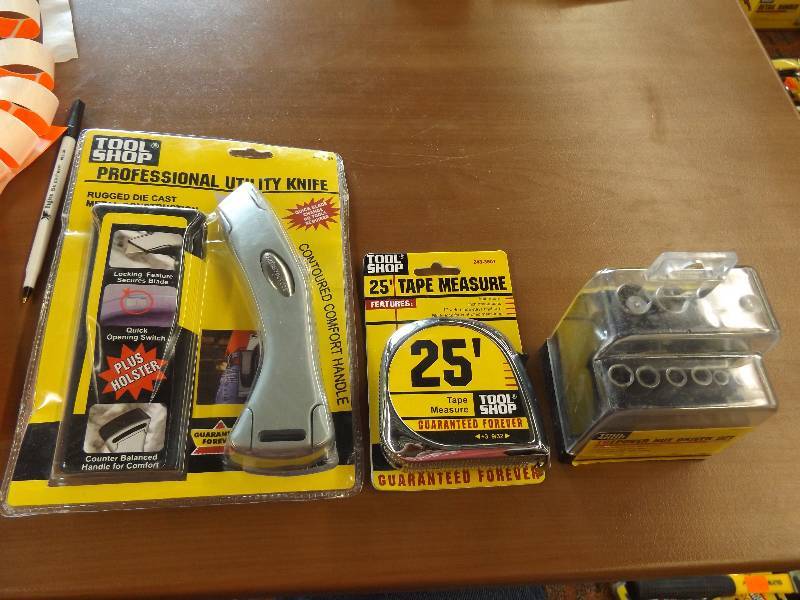 lot 392 image: NEW TOOLS