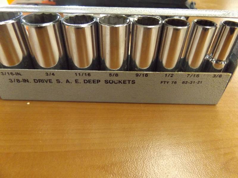 lot 419 image: NEW TOOLS