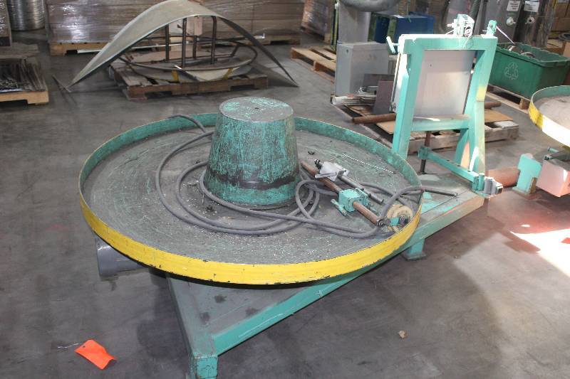 lot 10 image: Coil Wire Spool Turntable