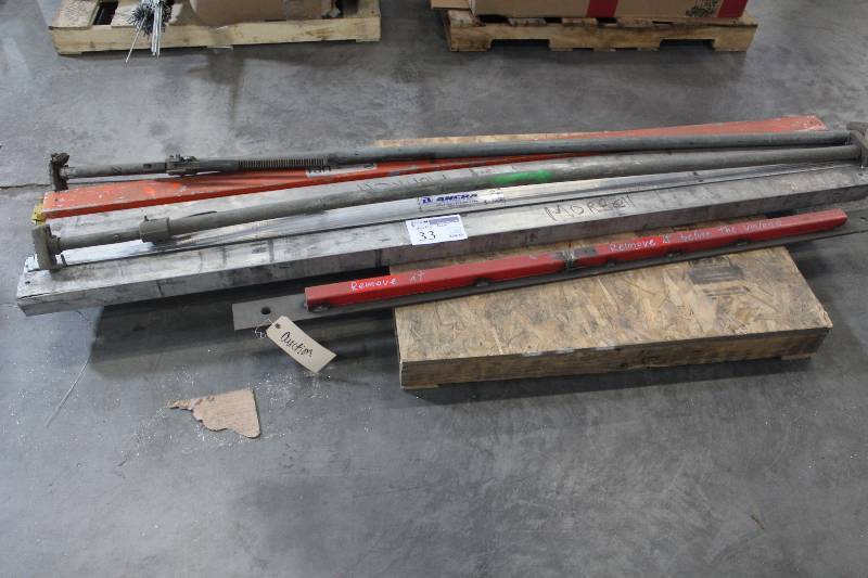 lot 33 image: Lot of Decking Beam (Unassembled)