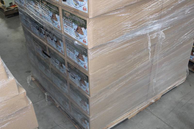 lot 81 image: Lot of (26) Boxes of Pauls Perch 24-Count