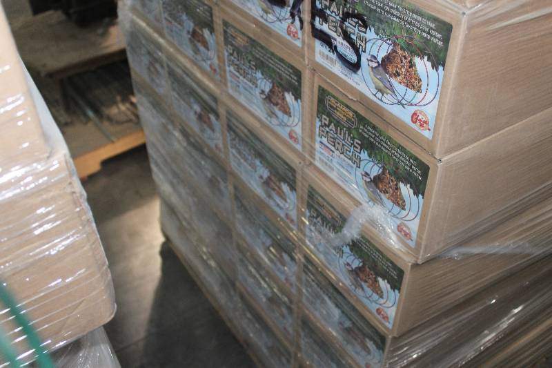 lot 90 image: Lot of (24) Boxes of Pauls Perch 24-Count