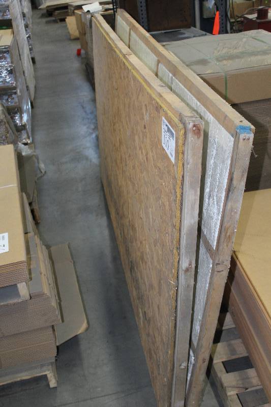 lot 110 image: Lot of Insulated Wood Walls