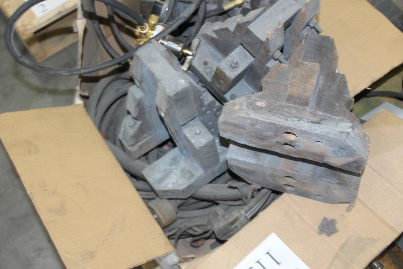 lot 115 image: Box Lot of Electric Insulators, Cables, Air Pressure Gauge