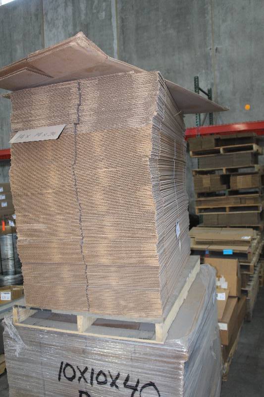 lot 128 image: Lot of Box Flats 14x14x36