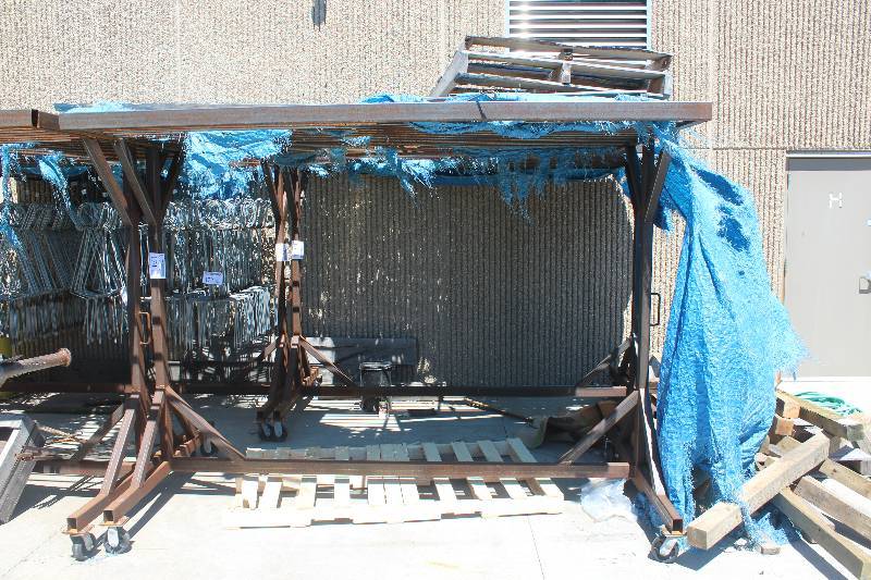 lot 174 image: Commercial Rolling Metal Storage Rack