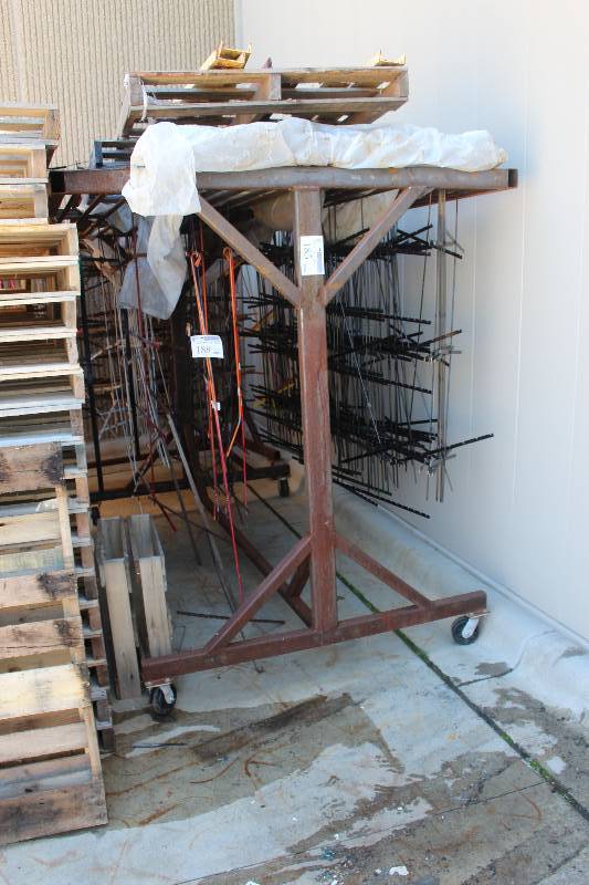 lot 185 image: Commercial Rolling Metal Storage Rack