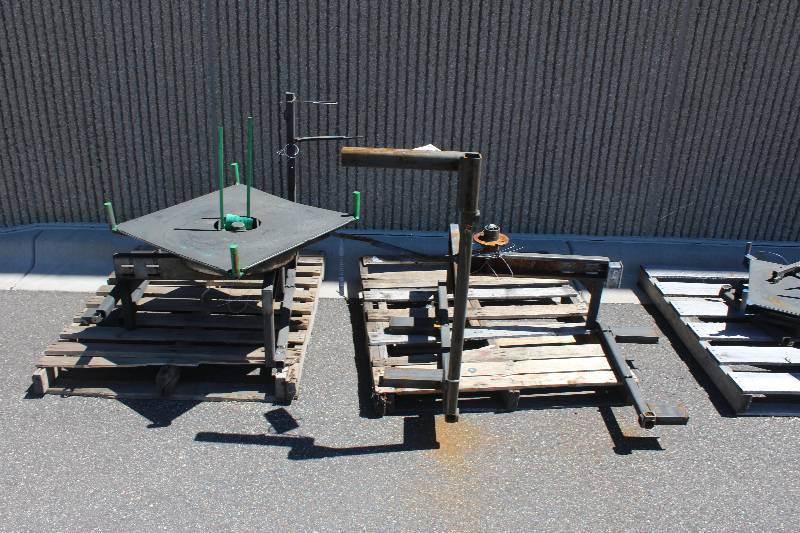 lot 208 image: Lot of (2) Shop-built Wire Loop Jigs