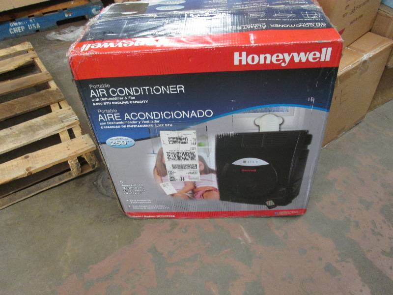 Honeywell 8,000 BTU Portable AC Un...