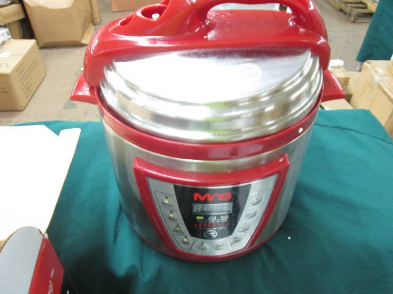 Multi Cooker Pro -Red out of box, u...