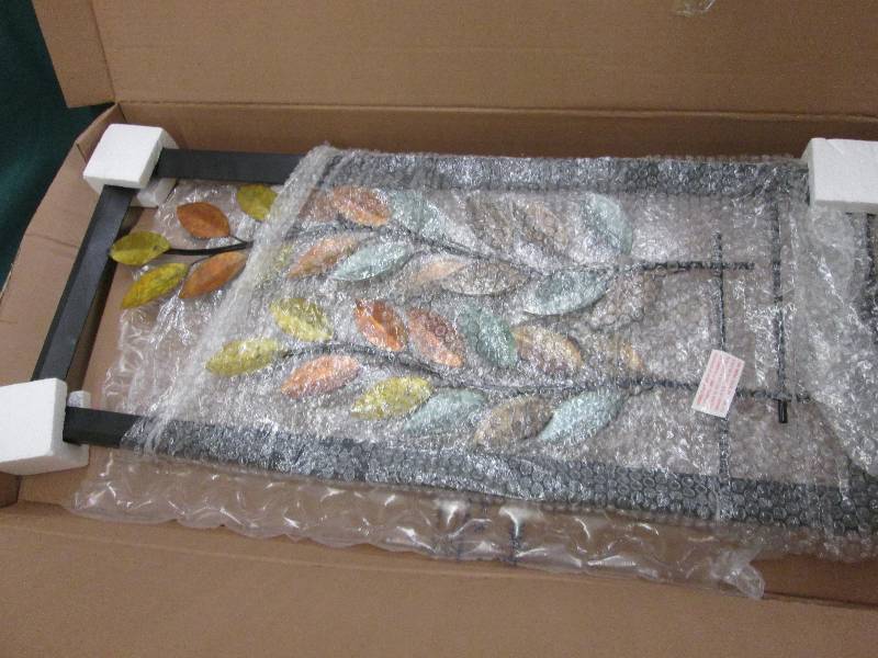 Metallic Leaf Dcor Retail $39.99 ...