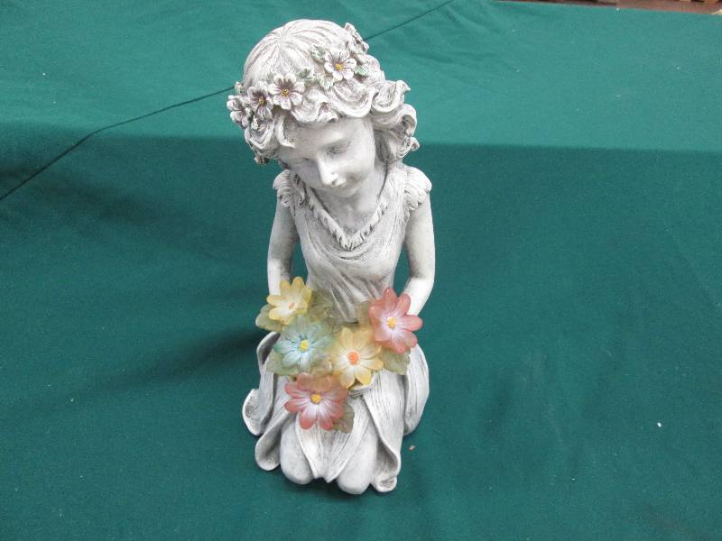 14 inch Kneeling Girl with flowers ...