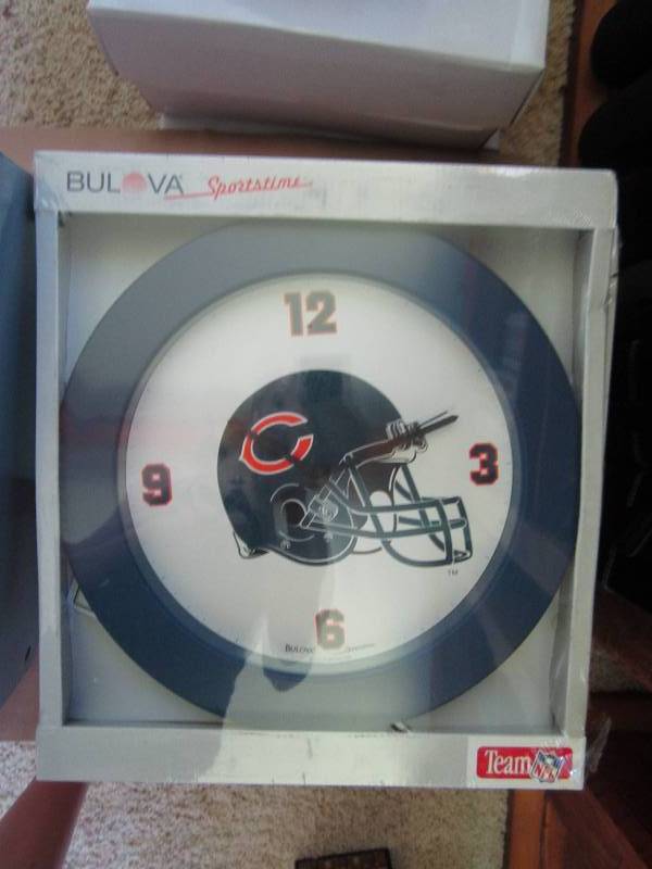 Bulova Sportstime Chicago bears clo...