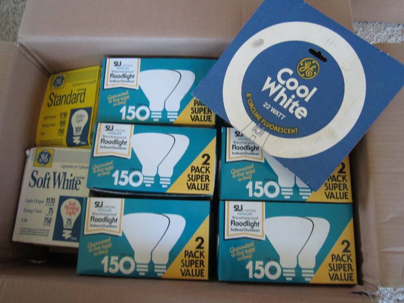 Large lot of light bulbs...