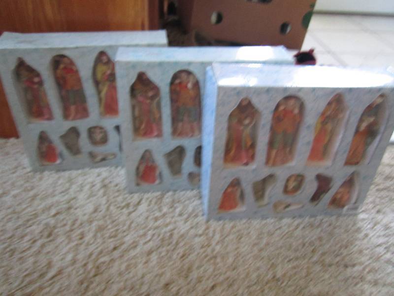 Lot of 3 resale Nativity sets for t...