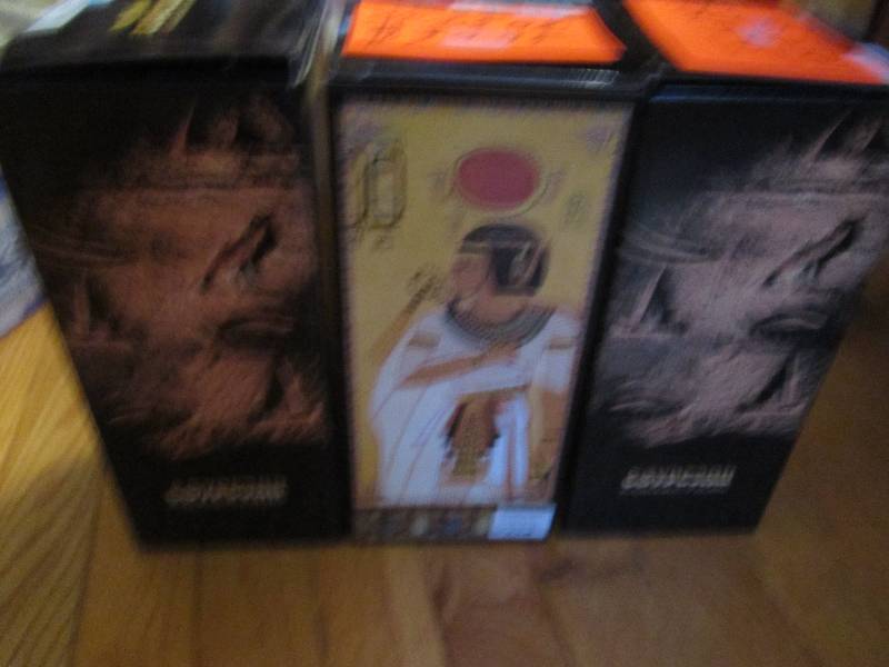 Mixed lot of Egytpian figures...