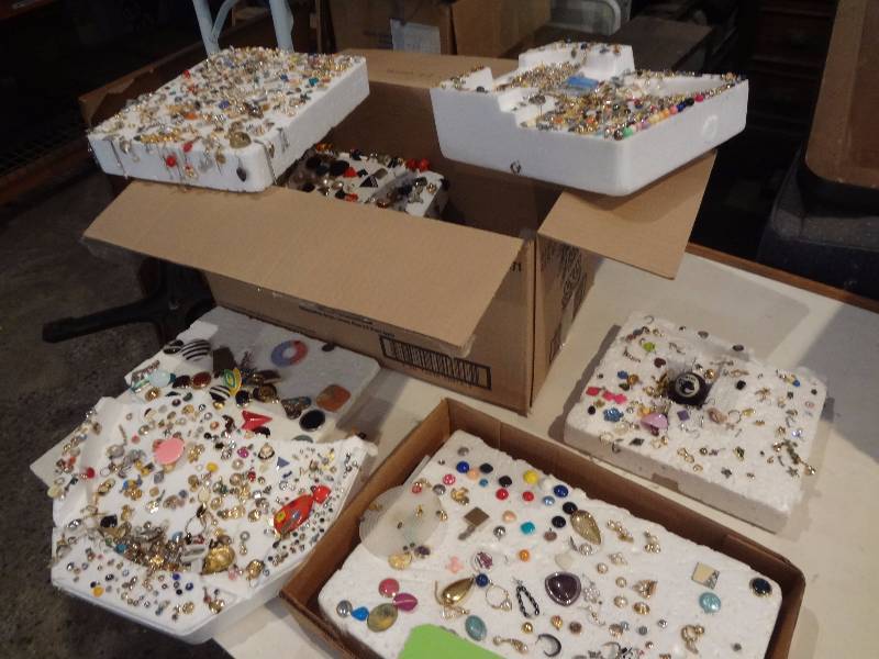 Lot of Costume Pins, ear Rings