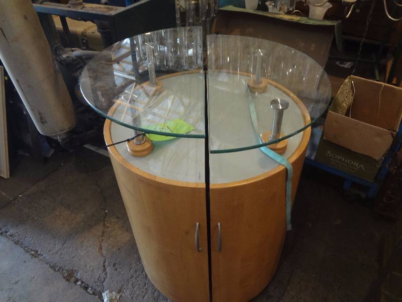 Cool Round Bar