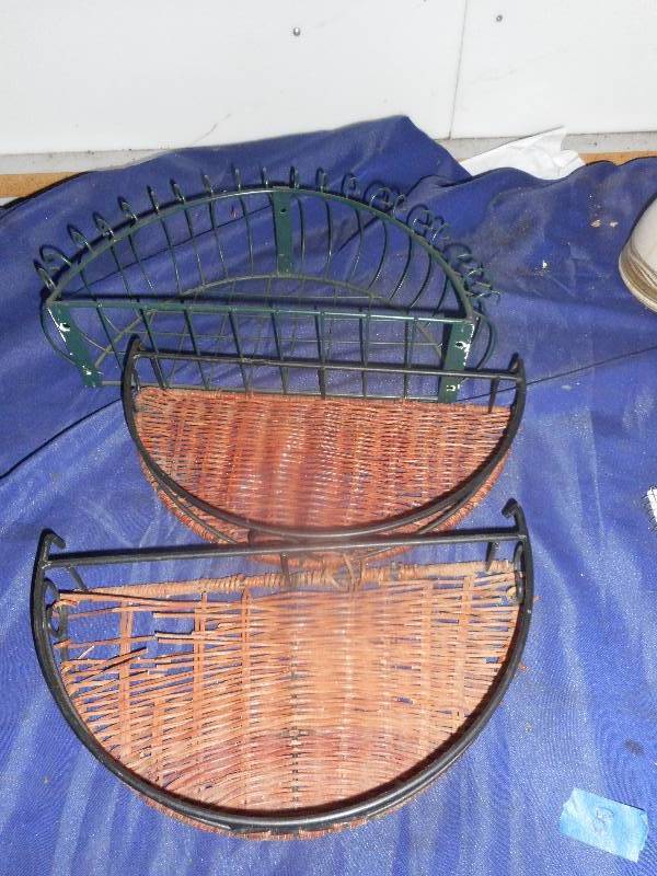3 DECRATIVE WALL BASKETS