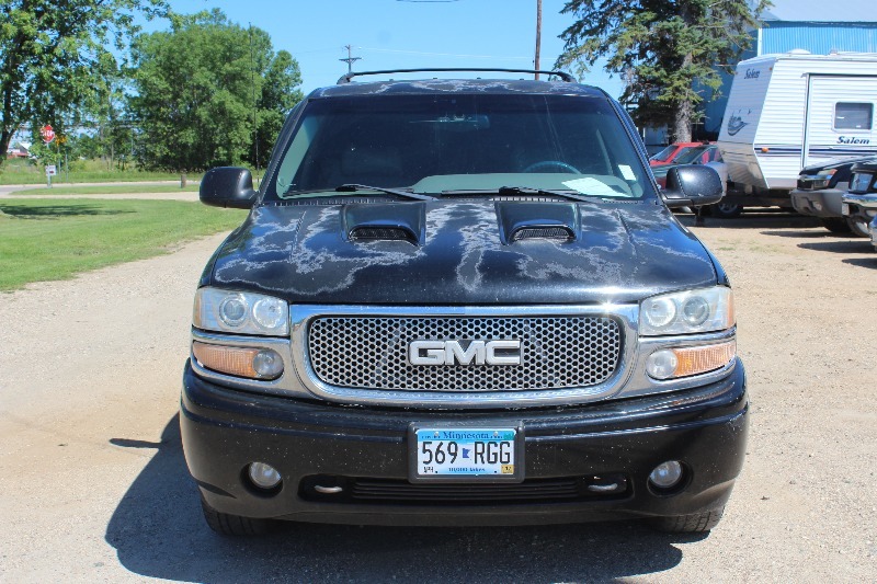 2001 GMC Denali XL 4x4