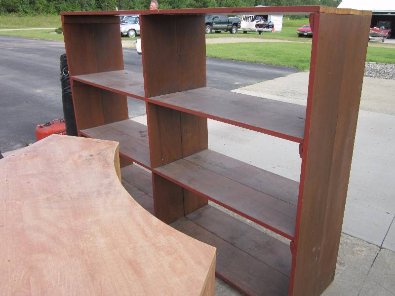 lot 35 image: Computer Desk and Shelf Unit