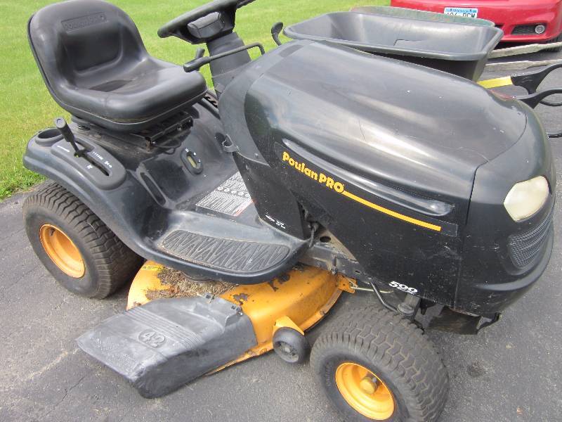 Poulan Pro Riding Lawn Mower | Bemidji Moving Sale | K-BID