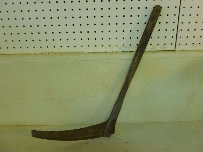 Vintage Sickle Knife