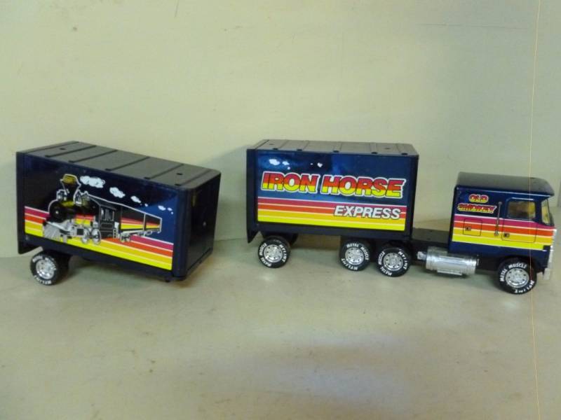 Nylint Truck