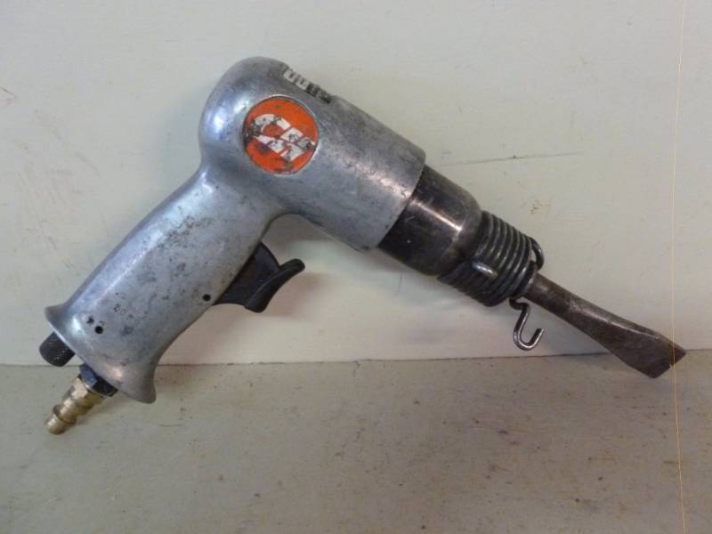 Pneumatic Tool