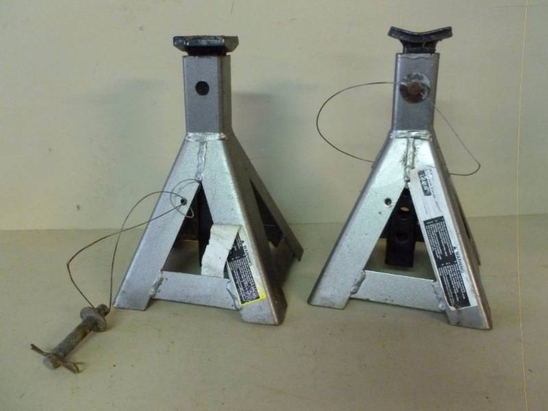Jack Stands