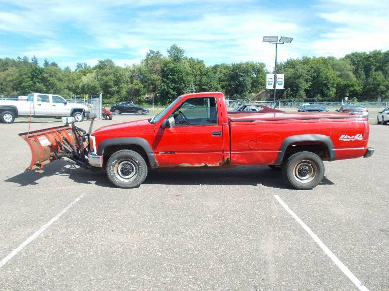 1997 GMC Sierra w Working Plow
