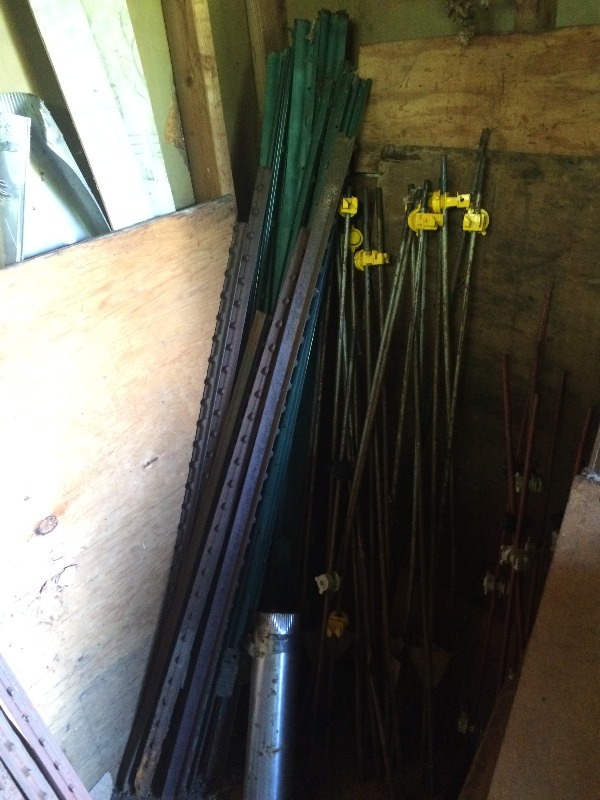 Wire Fence Posts and Electric Fence Posts approx. 30 of each