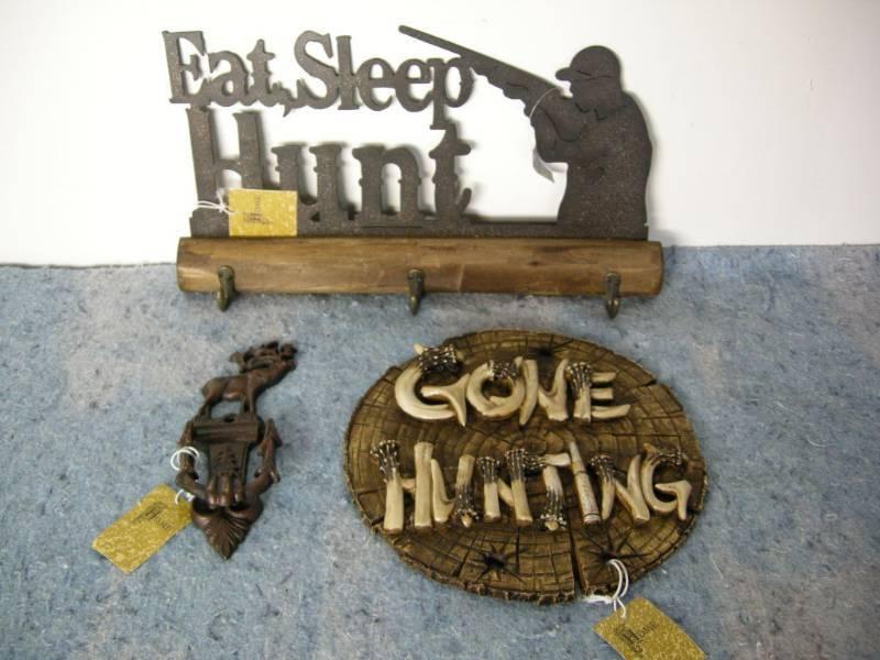lot 50 image: Hunting Signs
