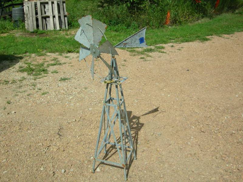 lot 73 image: Distressed Look Metal Windmill