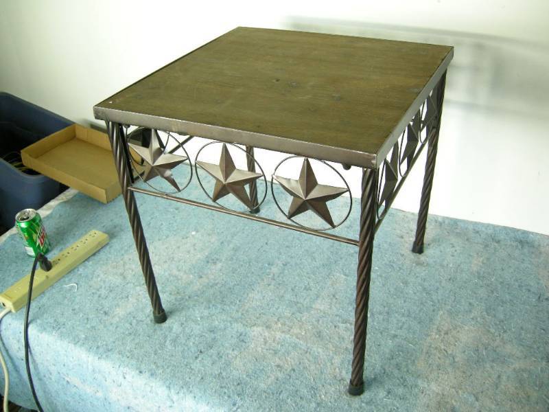 lot 8 image: Barn Wood Star Side Table