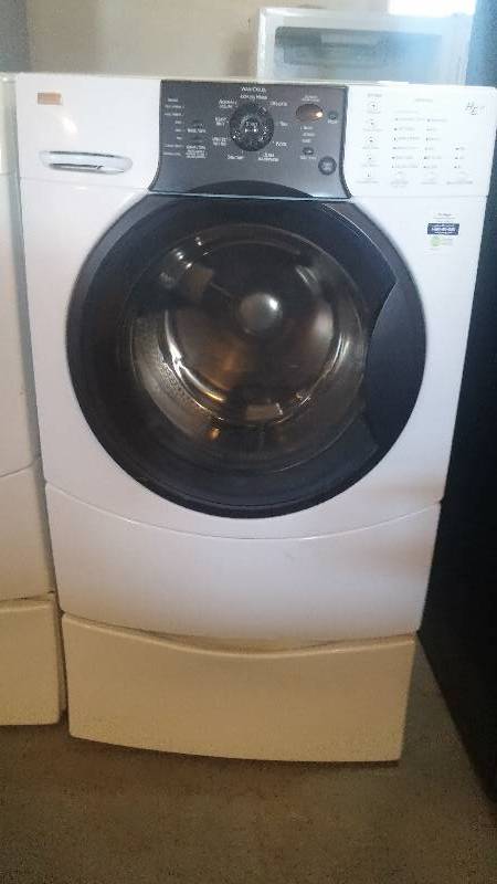 lot 1 image: Kenmore Frontload High Efficiency Washer with Pedestal - tested and works