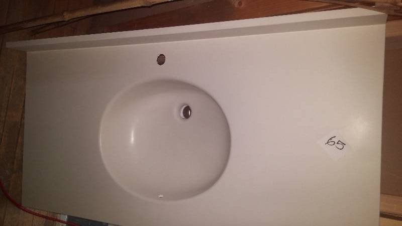 lot 65 image: Bathroom Vanity Sink