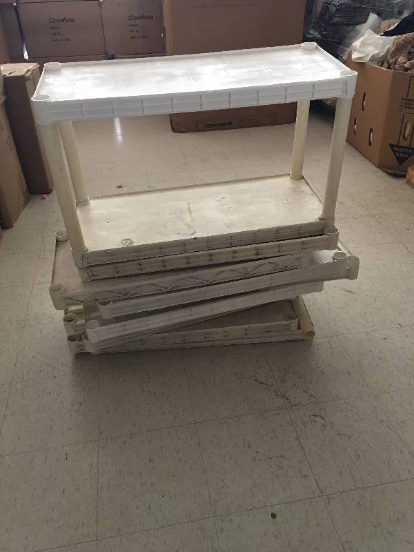 lot 136 image: plastic tier shelf