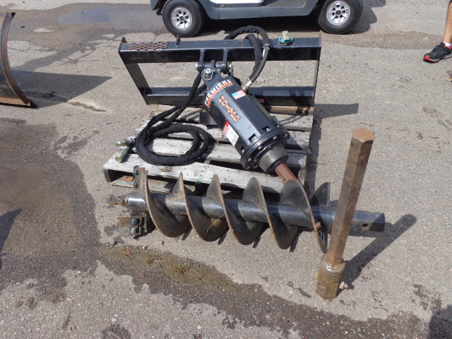 lot 9 image: Premier Hydraulic Post Hole Digger