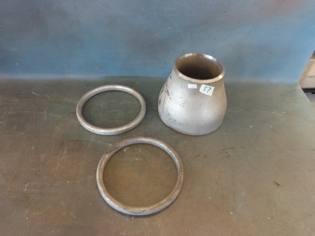 lot 57 image: Stainless Steel Coupling & 2 Steel Rings