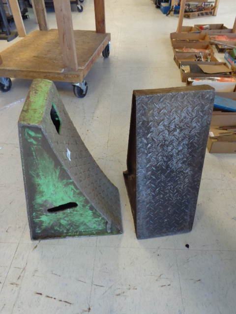 lot 60 image: Aluminum Truck Chocks