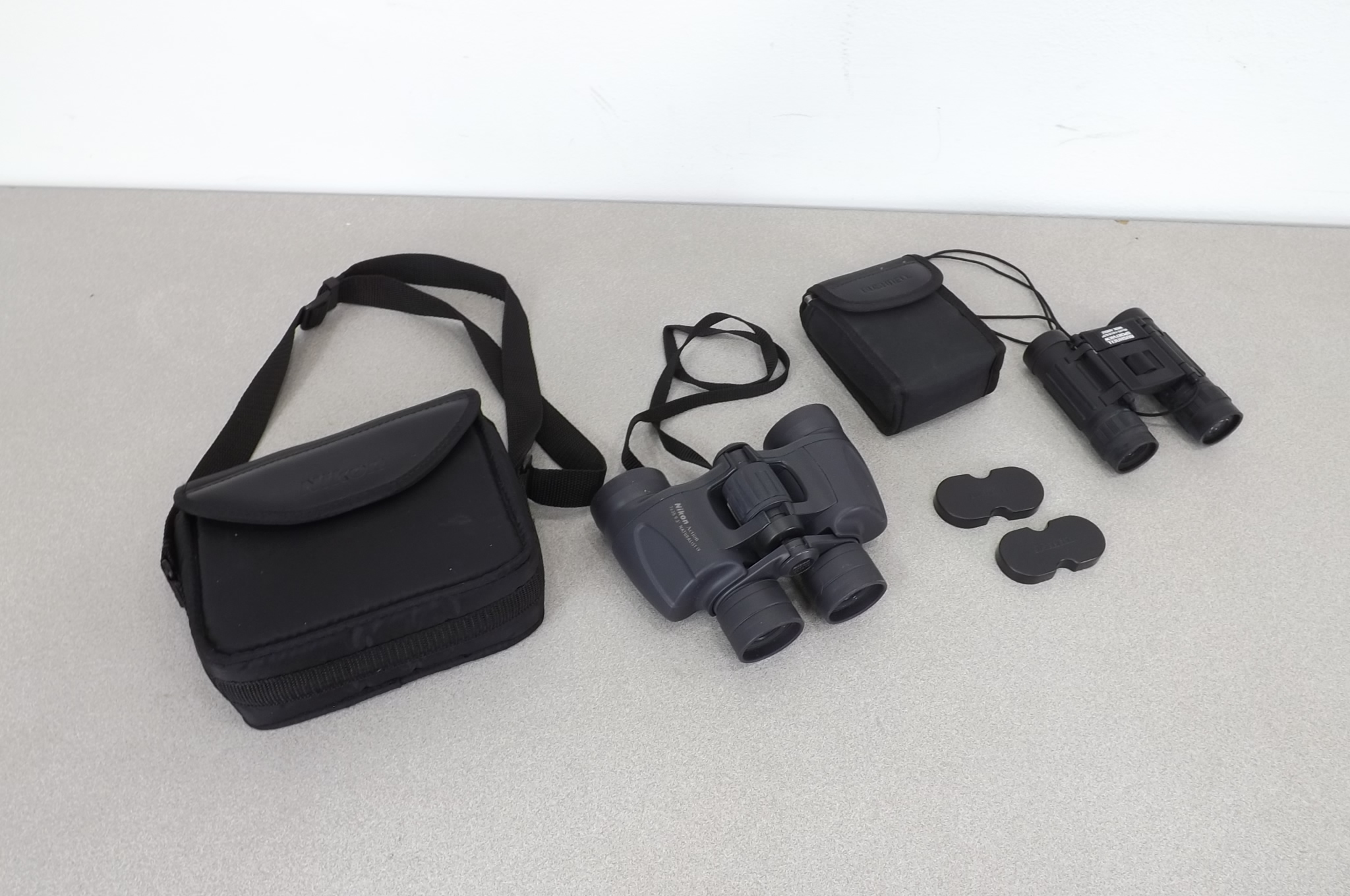 lot 12 image: Lot of 2 Newer Binoculars wCases