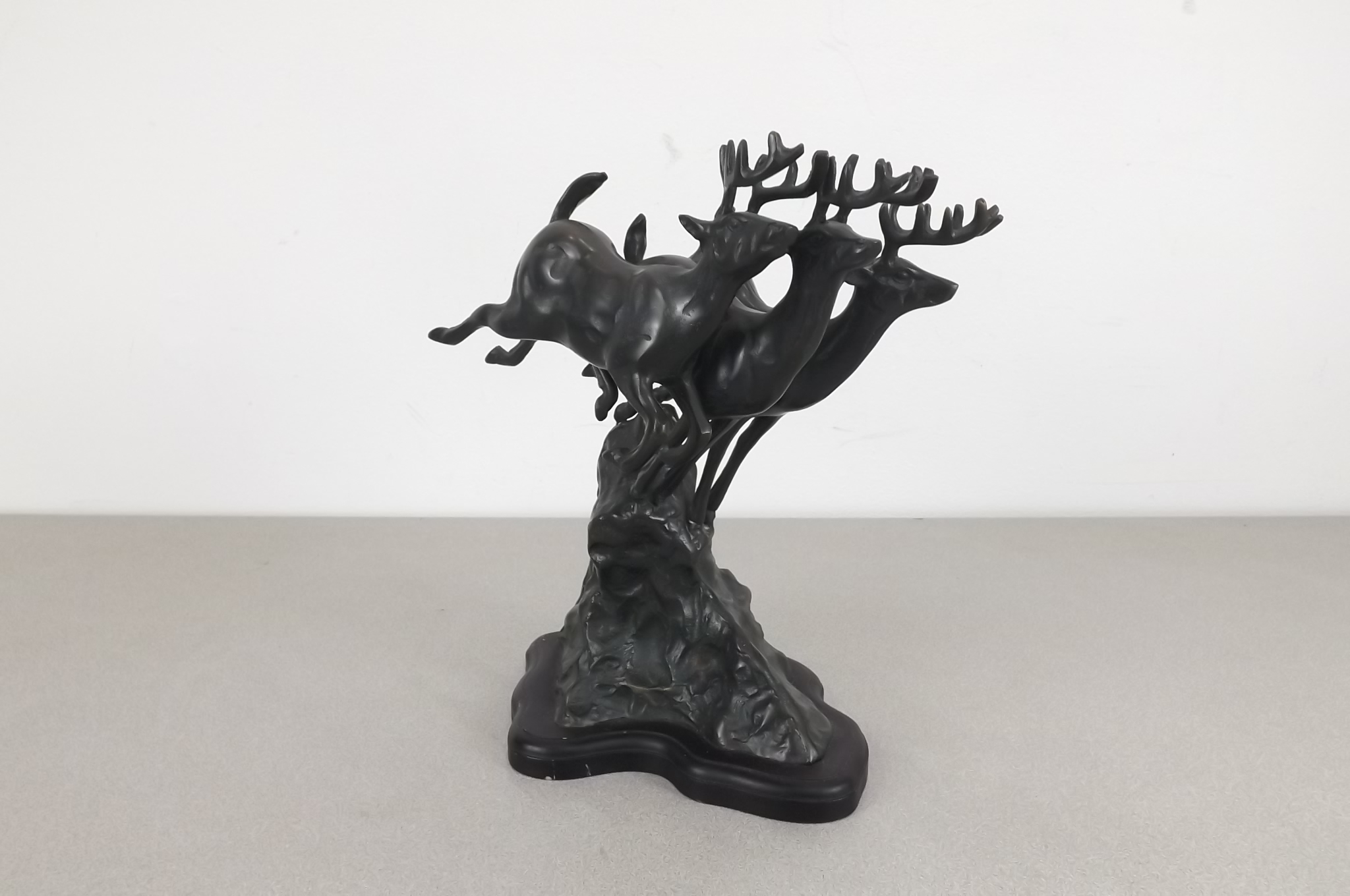 lot 30 image: Bronze 3 Running Deer Statue