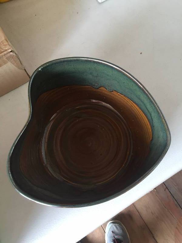HEART SHAPED CLAY BOWL