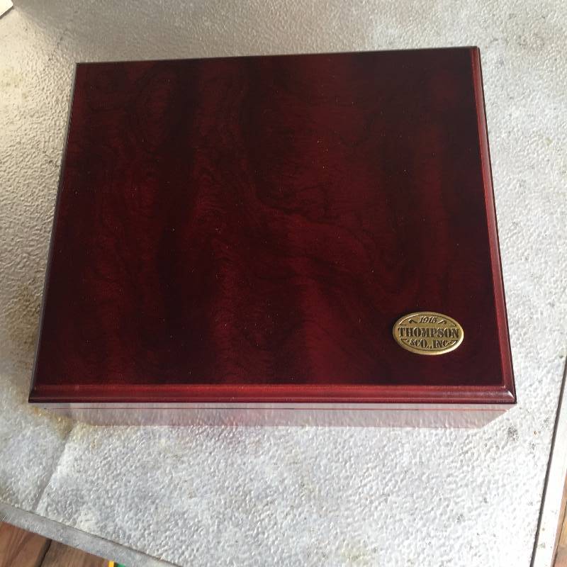 CIGAR BOX WITH GAUGES
