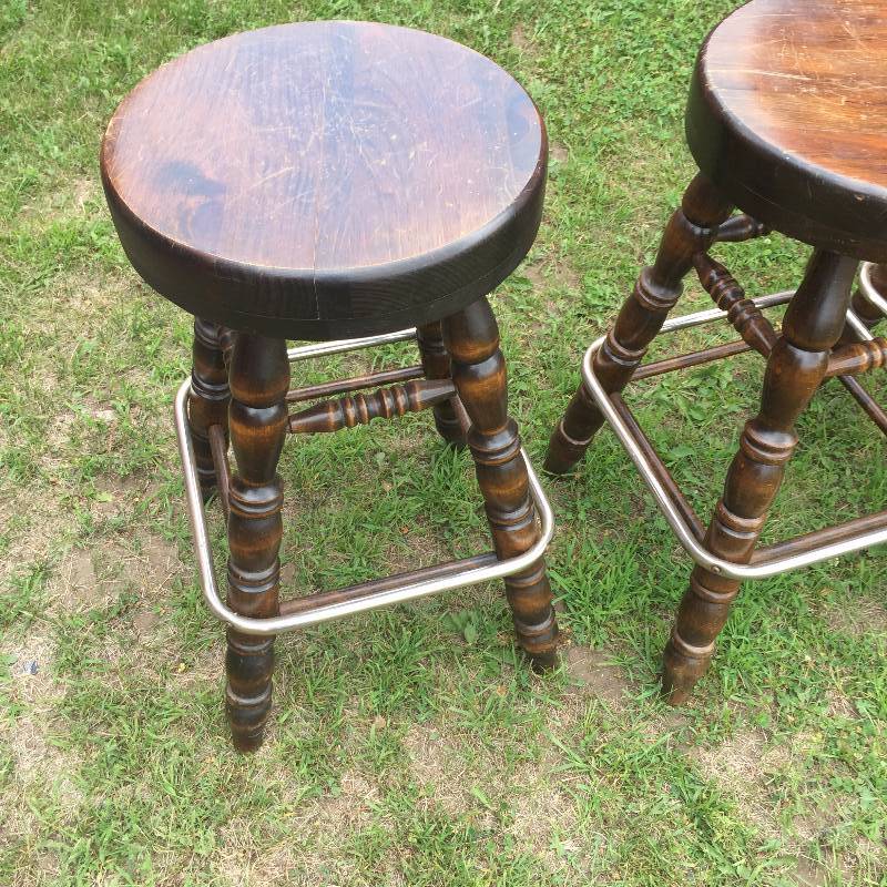 THREE HEAVY DUTY BAR STOOLS SEATS SWIVEL