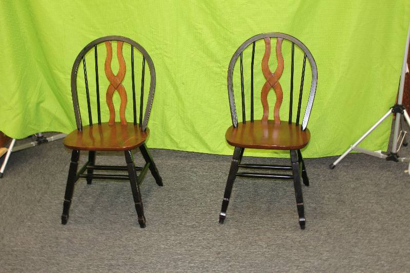 lot 27 image: Lot of (2) Wood Dining Chairs