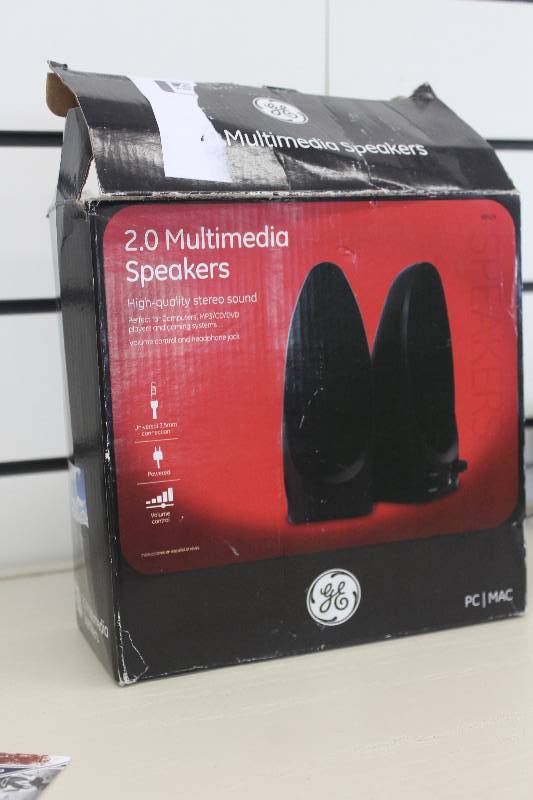 lot 63 image: GE 2.0 Multimedia Speakers for PCMAC