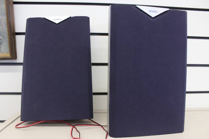 lot 74 image: Lot of (2) Wall Mount Speakers