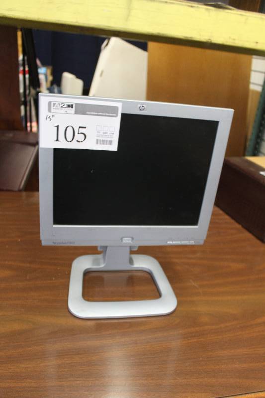 lot 105 image: HP Pavilion f1503 15 Monitor